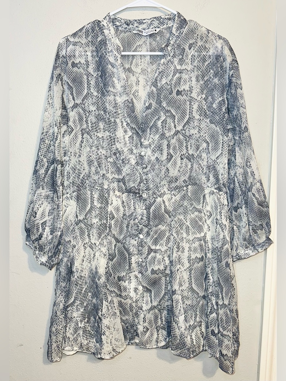 Zara Gray and White Snake Print Tunic Dress
